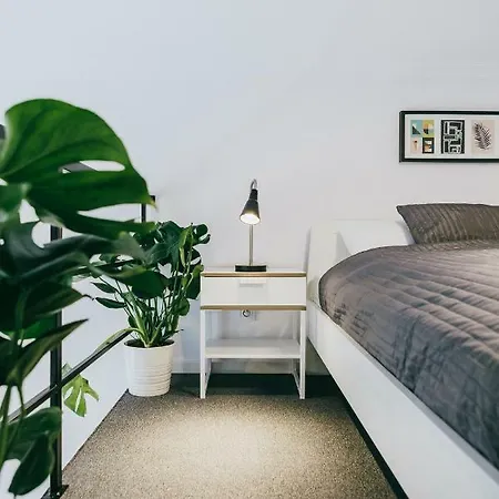 New ! Lovely Oak Loft At The Riverside *